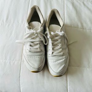 Reebok women’s sneakers